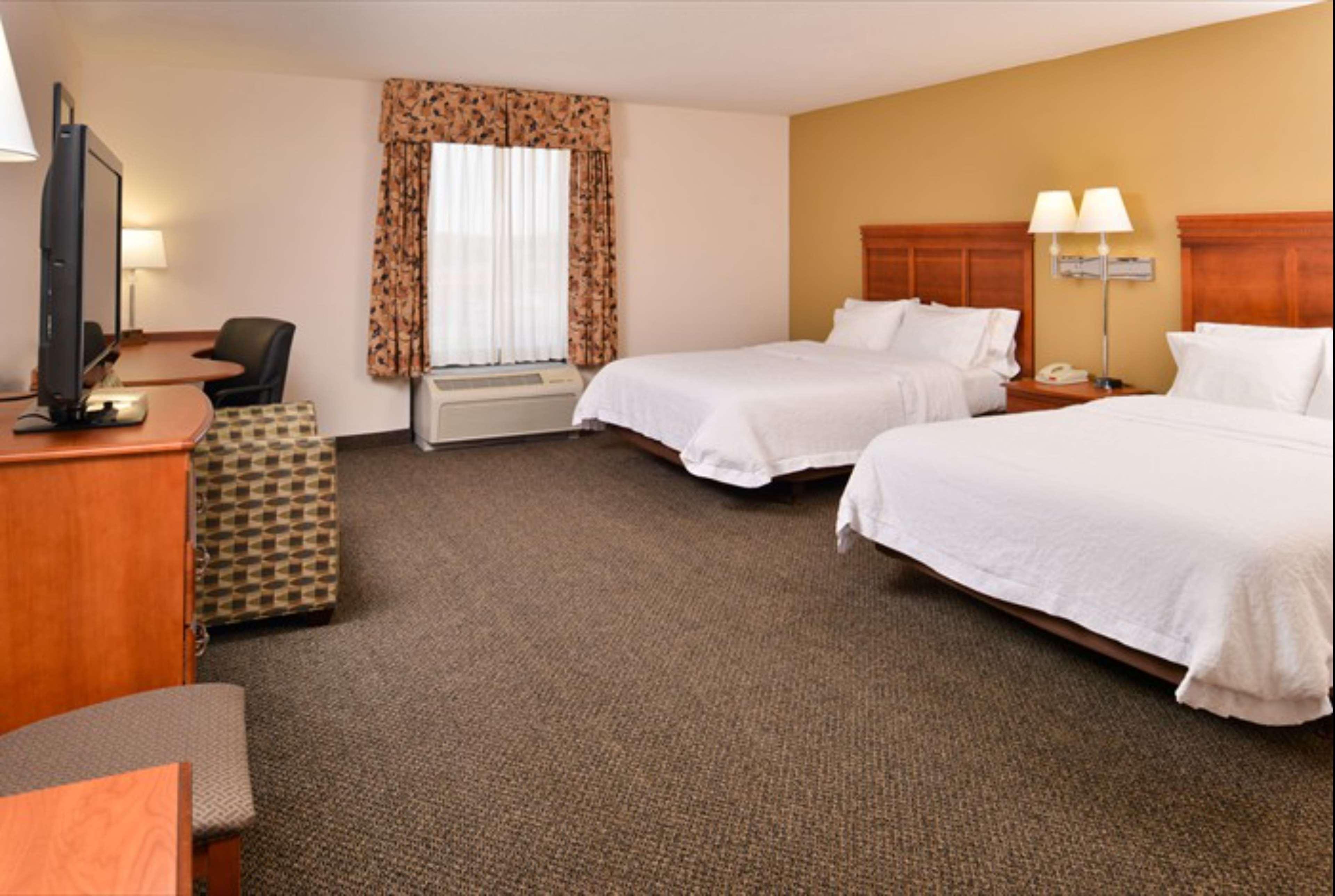 Hampton Inn & Suites Richmond Exteriör bild