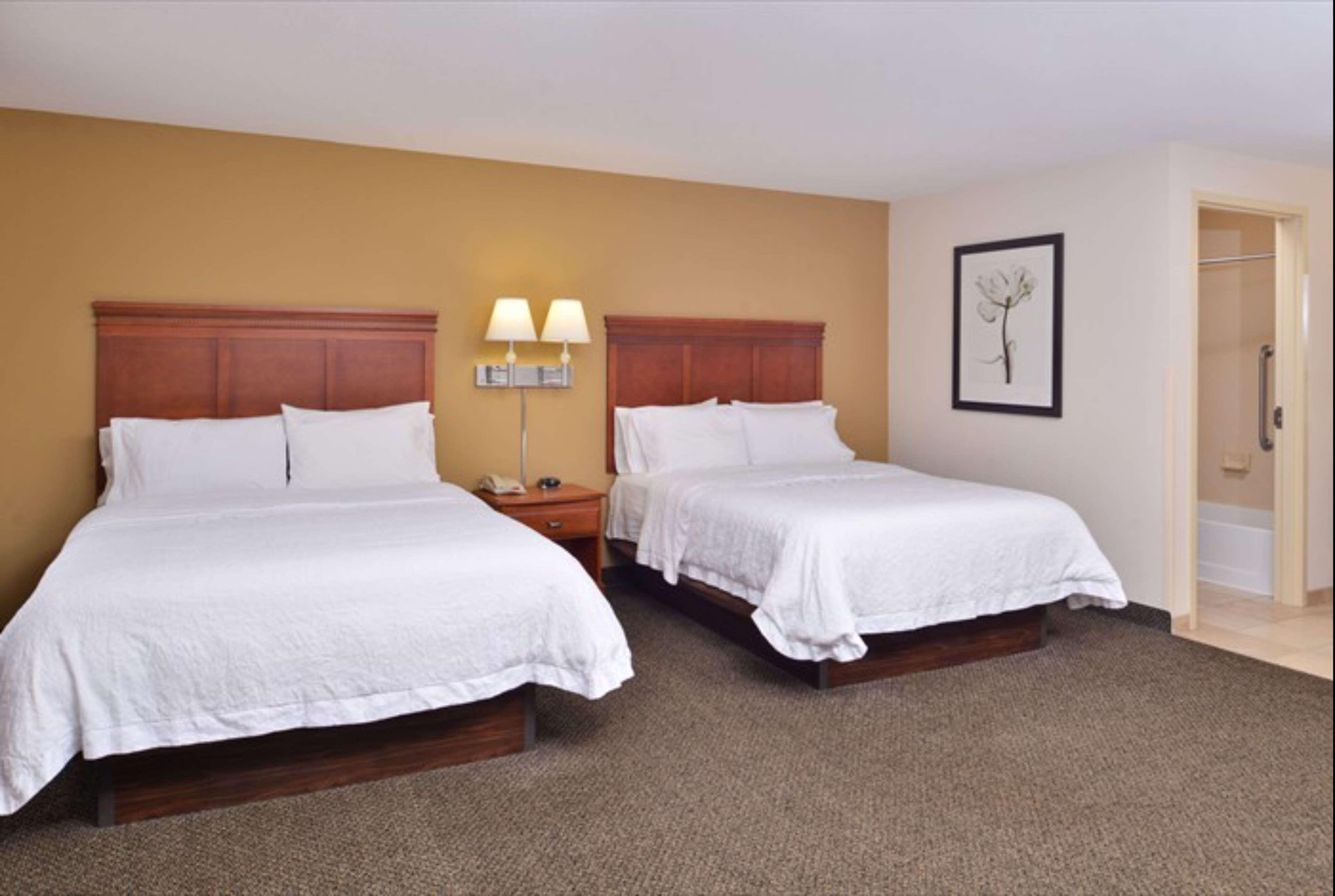 Hampton Inn & Suites Richmond Exteriör bild