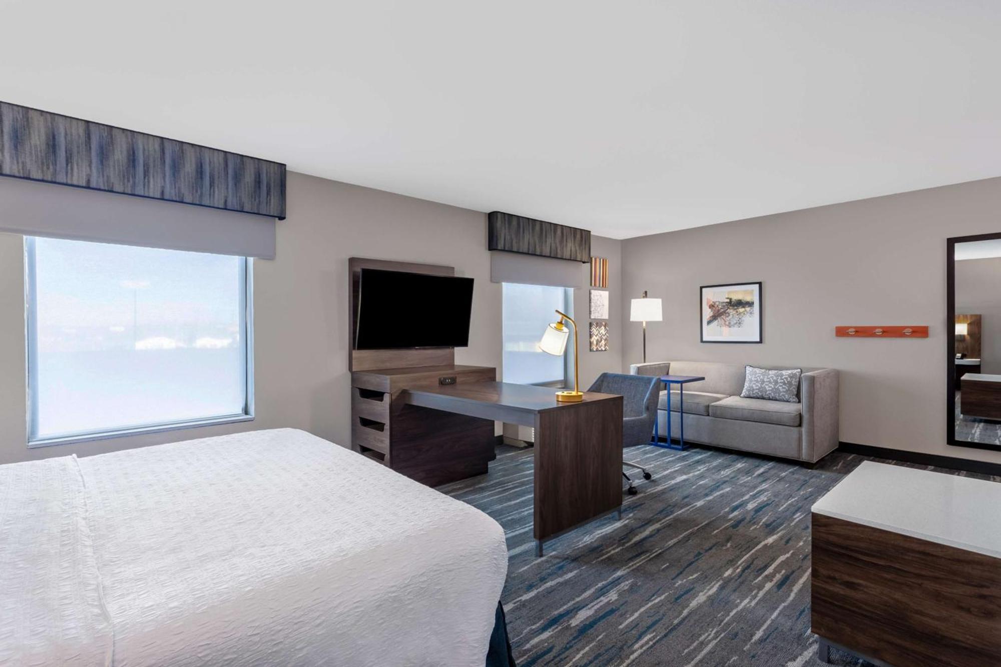 Hampton Inn & Suites Richmond Exteriör bild