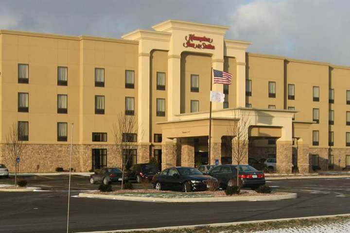 Hampton Inn & Suites Richmond Exteriör bild